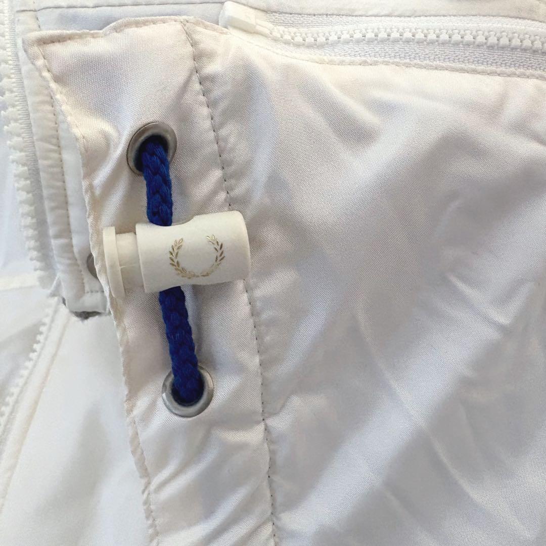 希少＊美品☆FRED PERRY☆フレッドペリー　ロングコート　ベンチコート　白
