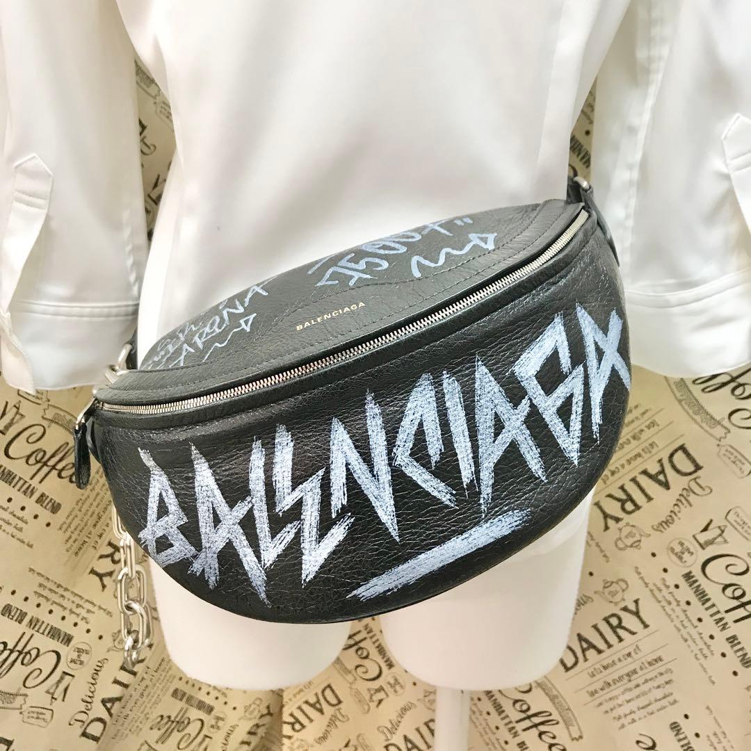 バレンシアガ スーベニア グラフィティ バッグ ウエストポーチ S3098