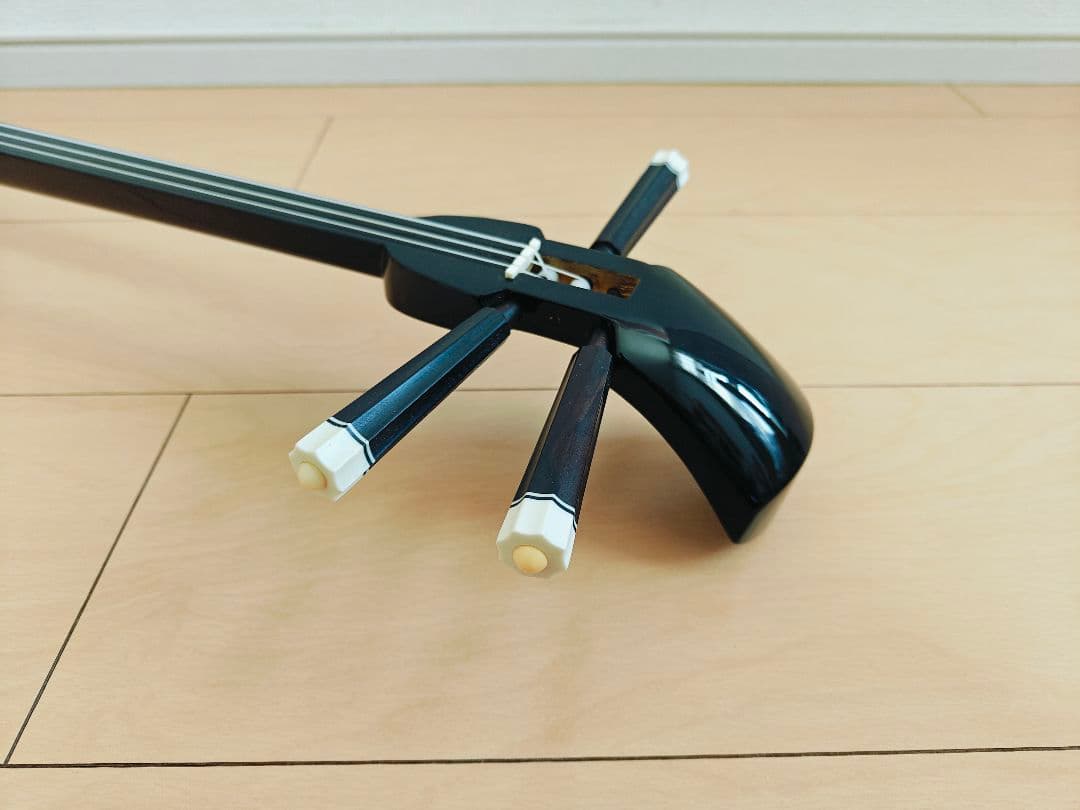 初心者向け 沖縄 三線 蛇皮模ハードケース 教本 チューナー他付属品有