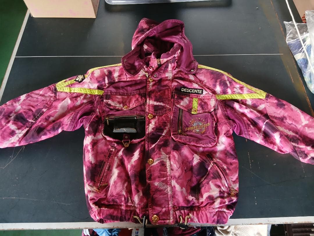DESCENTE スキーウェア ピンク系　サイズL