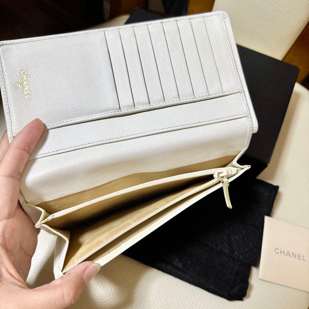 シャネル Chanel 長財布 ココマーク ゴールド金具 アイボリーホワイト