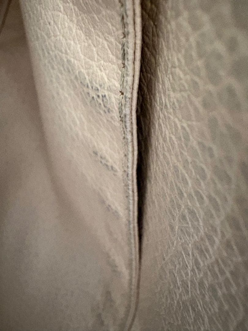 【外側極美品】ルイヴィトン モノグラム トゥルース・トワレット28 ポーチ