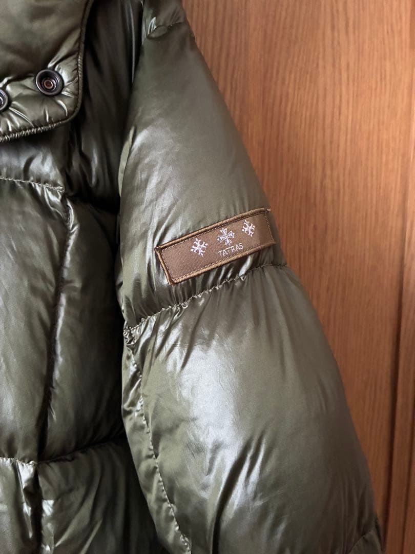 TATRAS オリーブグリーン ダウンジャケット