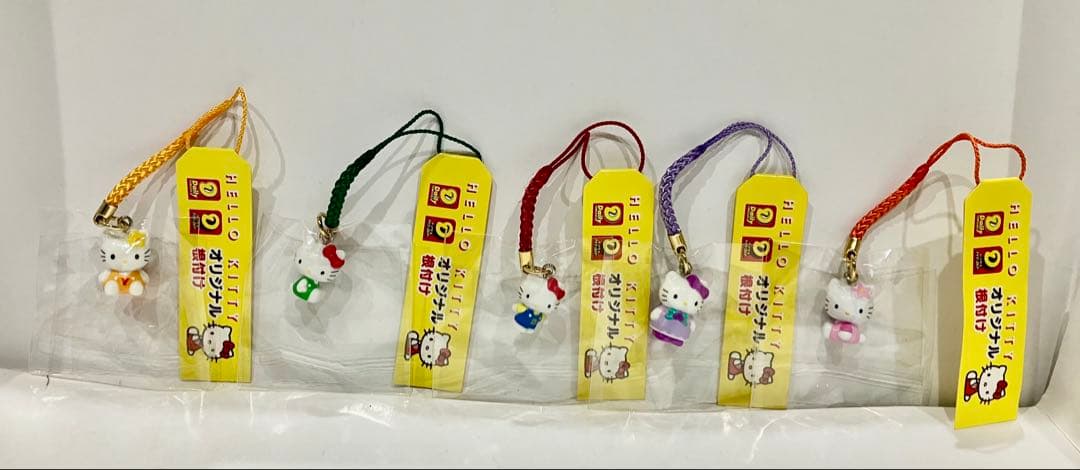 d*9様 ハローキティ 根付 ディリーヤマザキ オリジナル根付 5種 入札価格最