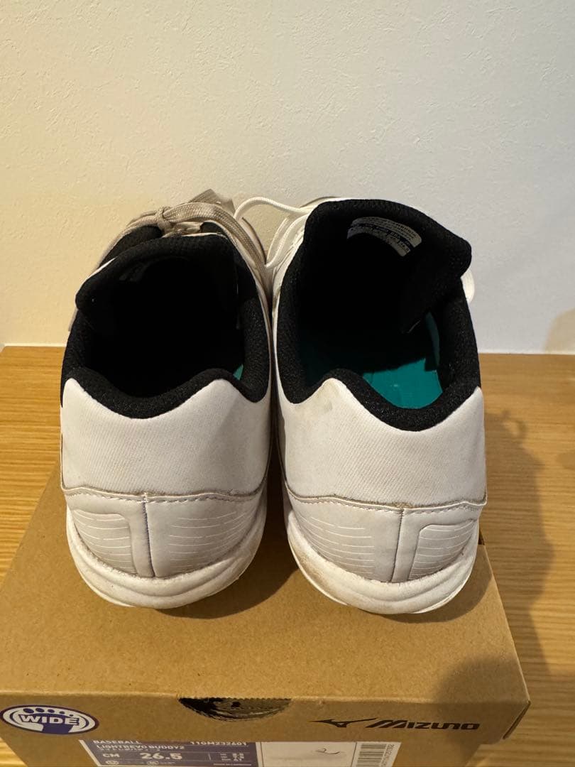 甲子園球場でのみ使用！！MIZUNOミズノ ライトレボバディー2 26.5cm