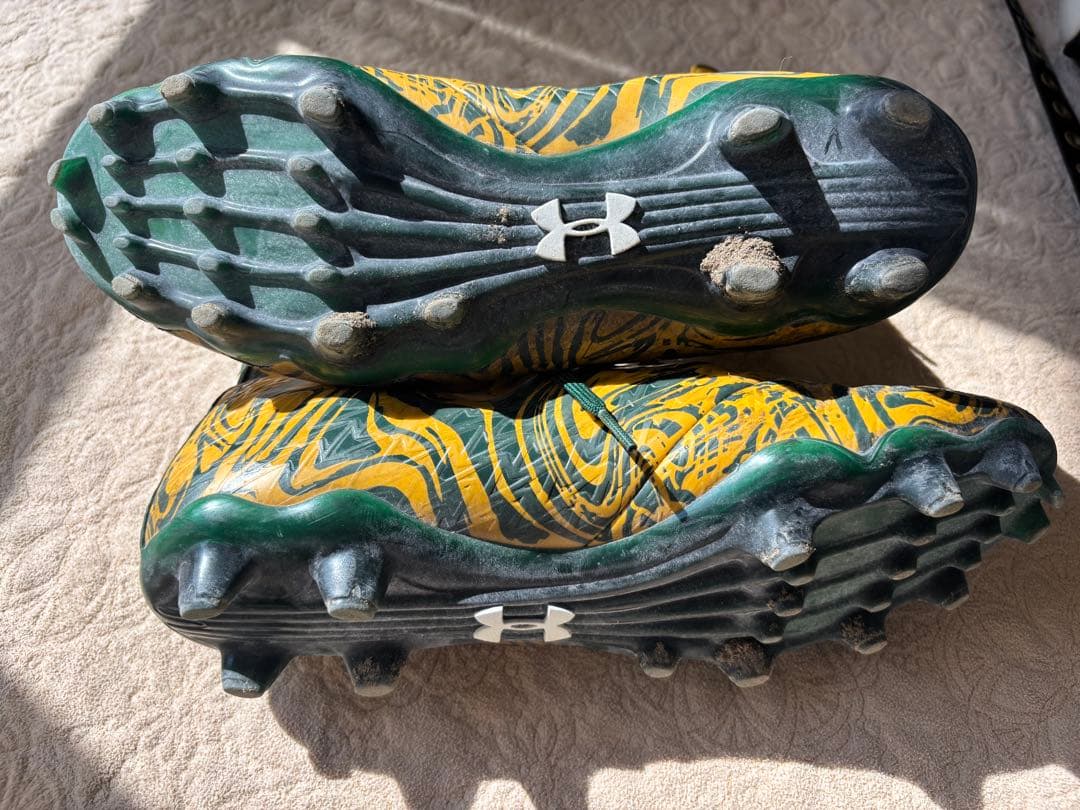 ⭐️数回使用美品⭐️アンダーアーマー　ハイライト　スパイク 29.0cm