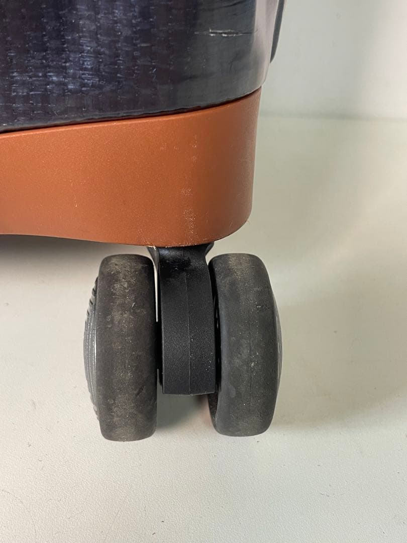 Samsonite コスモライト Spinner 55/20 ブラックレーベル