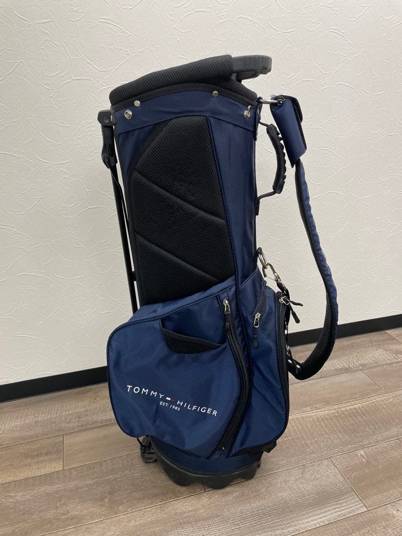 トミーヒルフィガー スタンドキャディバッグ&ヘッドカバー一式