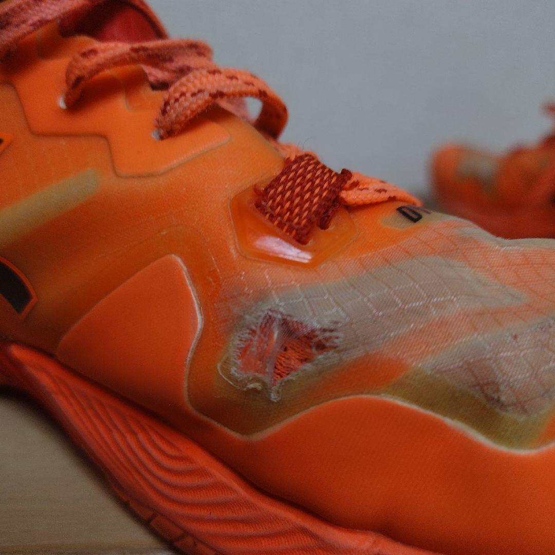 【中古】アシックス　メタライズ　TOKYO　28.0cm　バレーボールシューズ