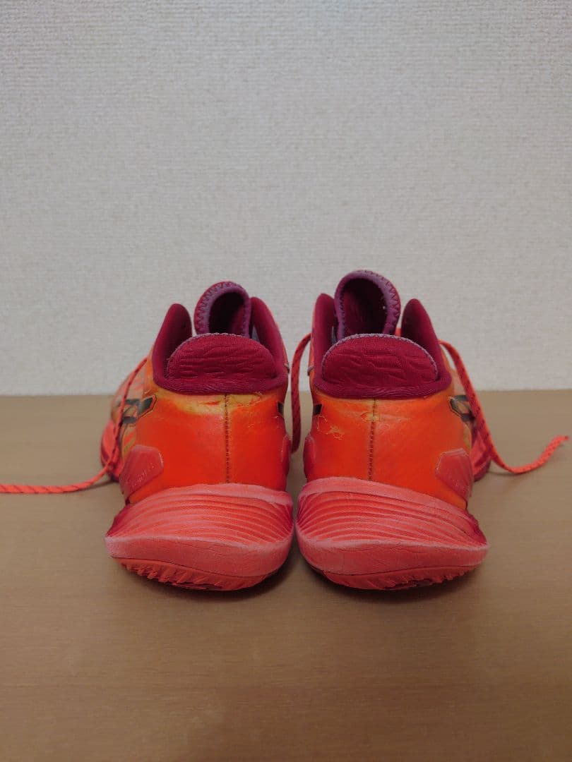 【中古】アシックス　メタライズ　TOKYO　28.0cm　バレーボールシューズ