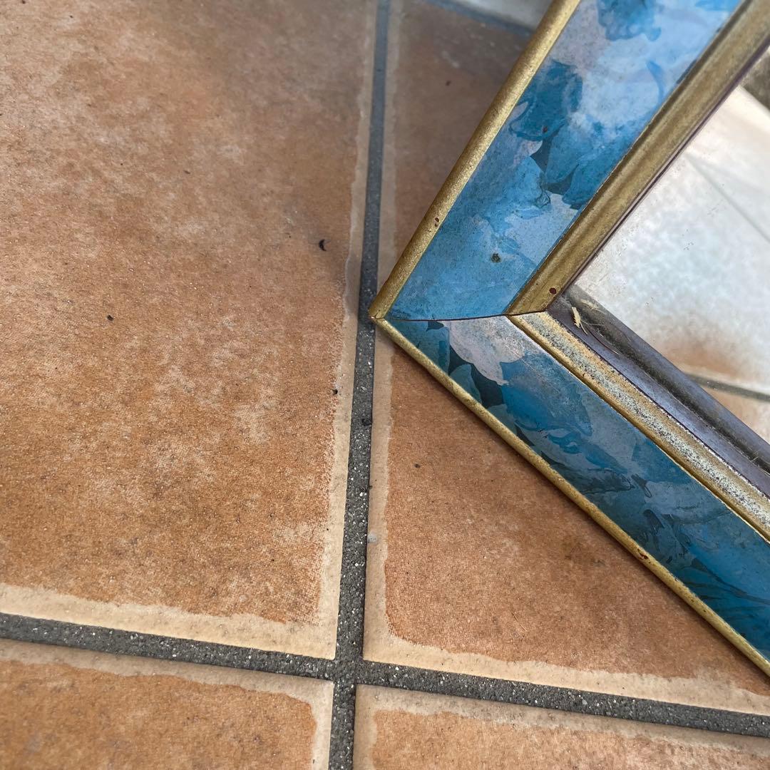 台湾製 アンティーク 八角ミラー 壁掛け 鏡 花模様 ウォールミラー