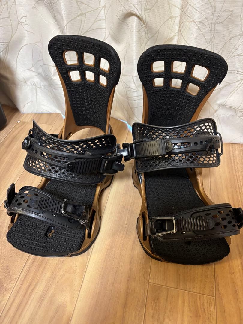 UNION ATLASスノーボードビンディング