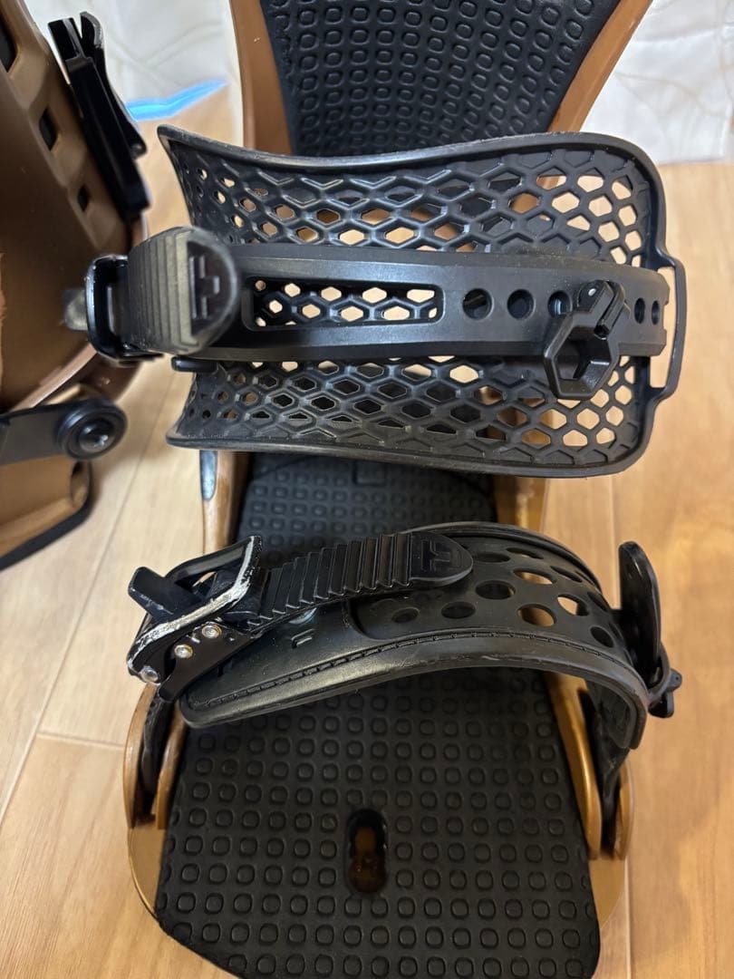 UNION ATLASスノーボードビンディング