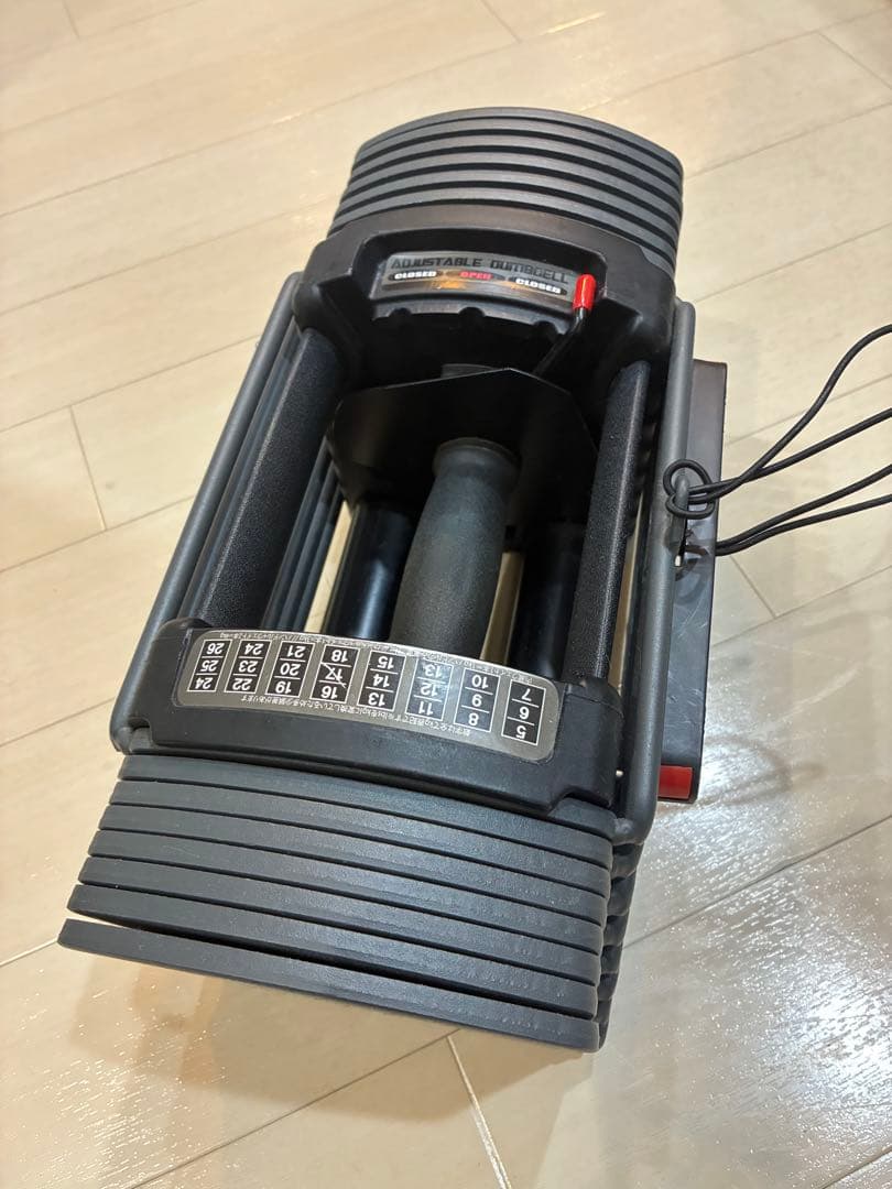 送料込！TOP FILM 可変式ブロックダンベル 26kg ① - メルカリ