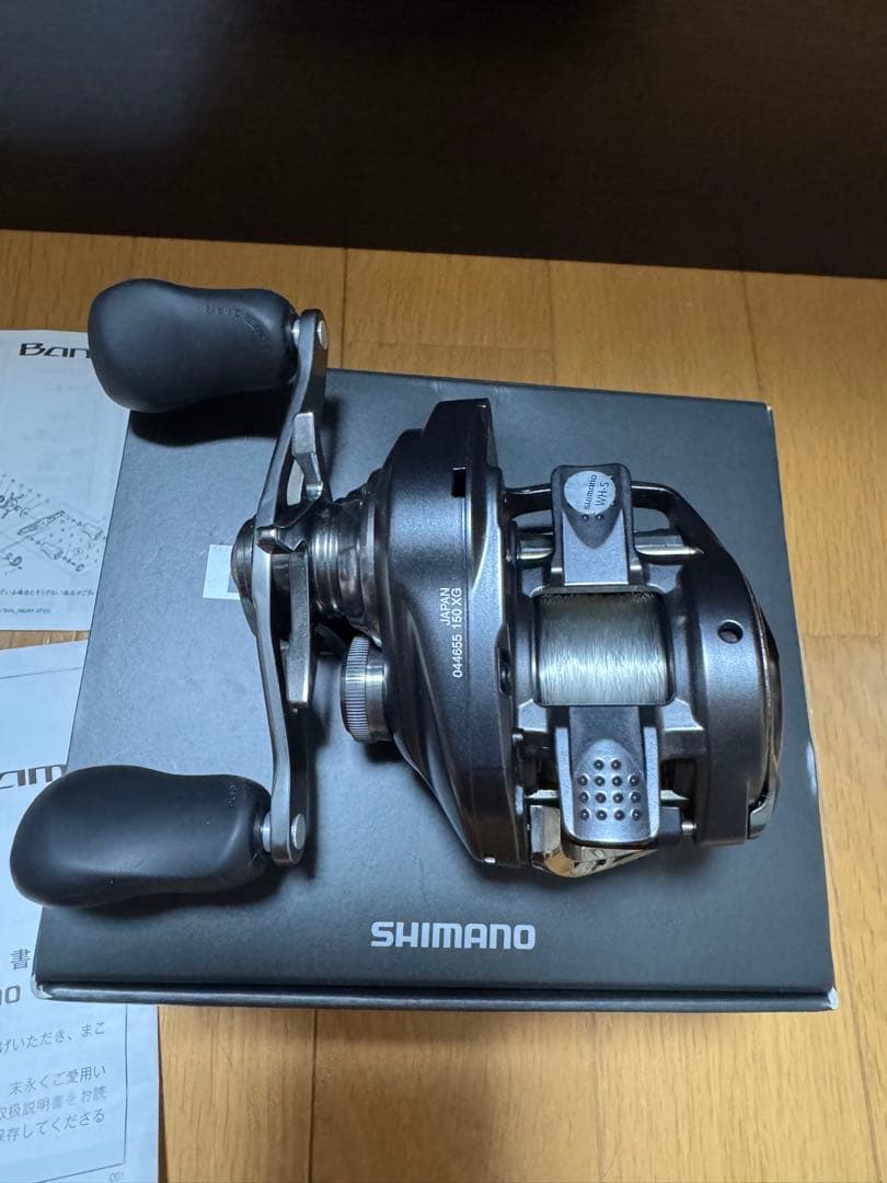 シマノ　22バンタム　XG 右巻き　ベイトリール