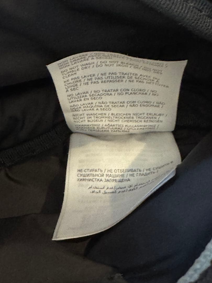 MONCLER ボディバッグ・ウエストポーチ ブラック