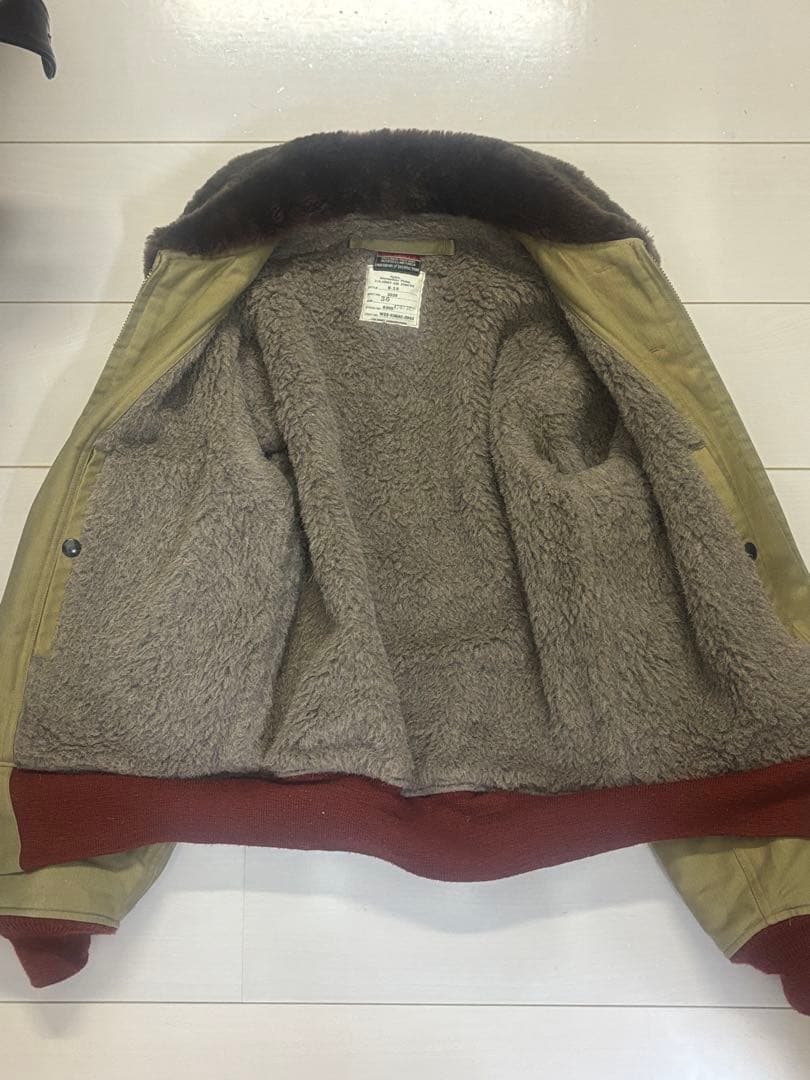 バズリクソンズ　B-15 COLVINEX　赤リブ　刻印ホイッスル付き