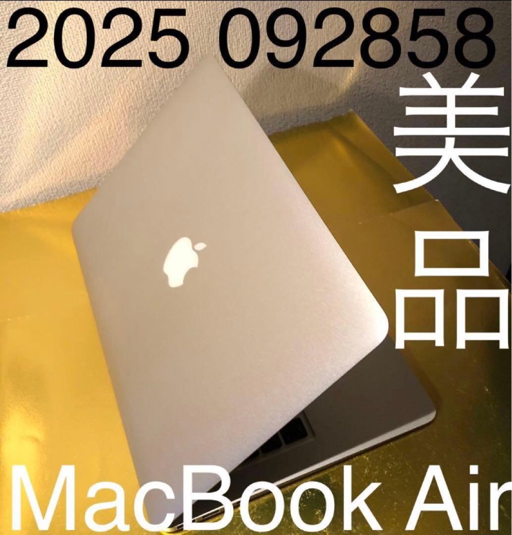 美品 2025 092858 MacBook Air 32512マックブックエア