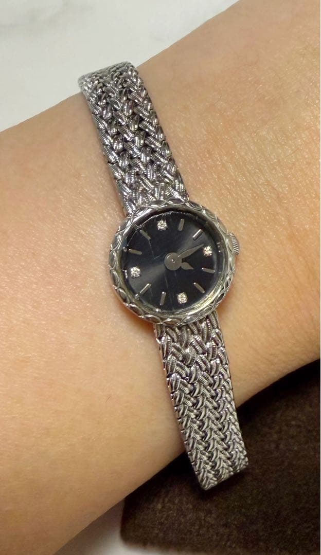 agete ラウンドフェイスウオッチ 時計 シルバーカラー 傷あり