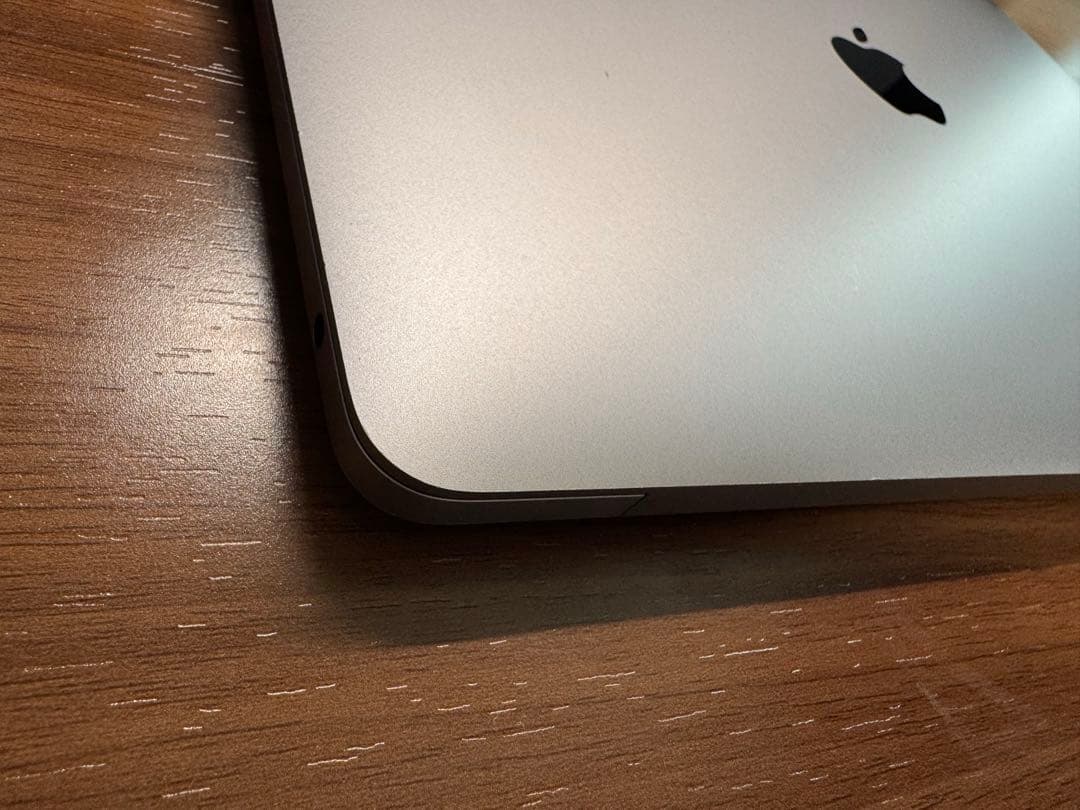 Apple MacBook Pro 2016 13インチ メモリ8GB