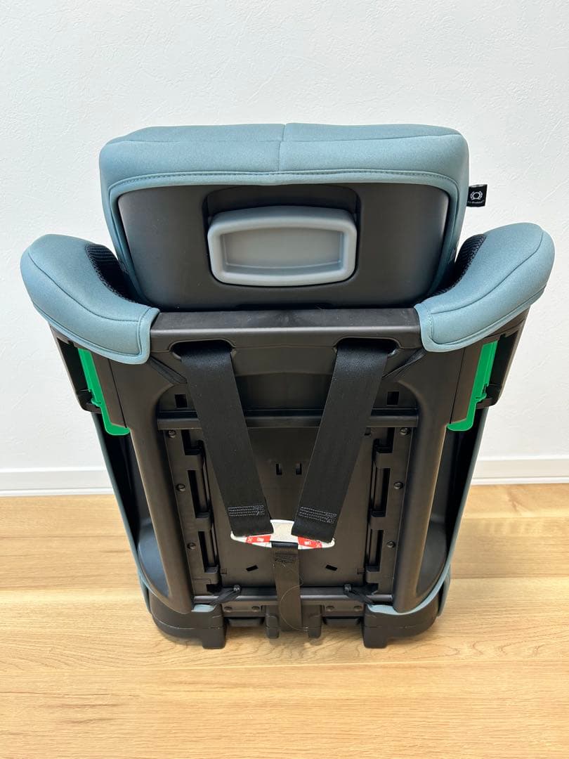 ジョイー・チャイルドシート elevate R129