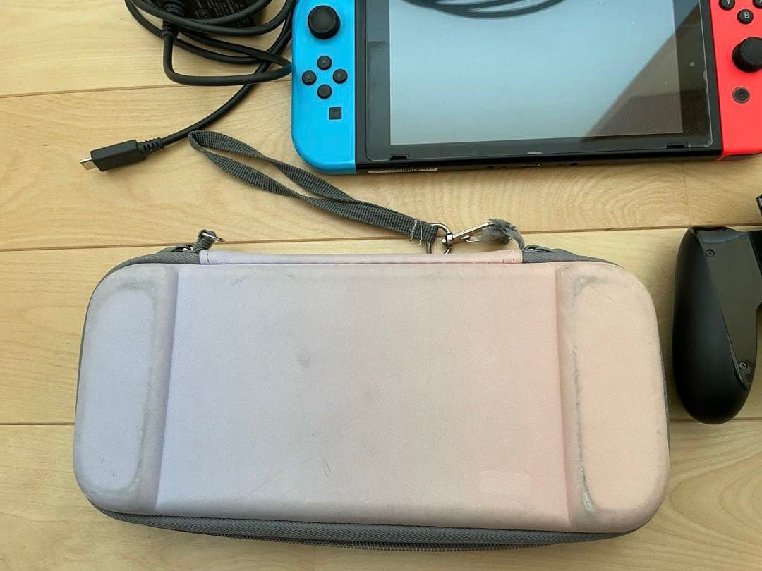 Nintendo Switch 青/赤 ジョイコン付き