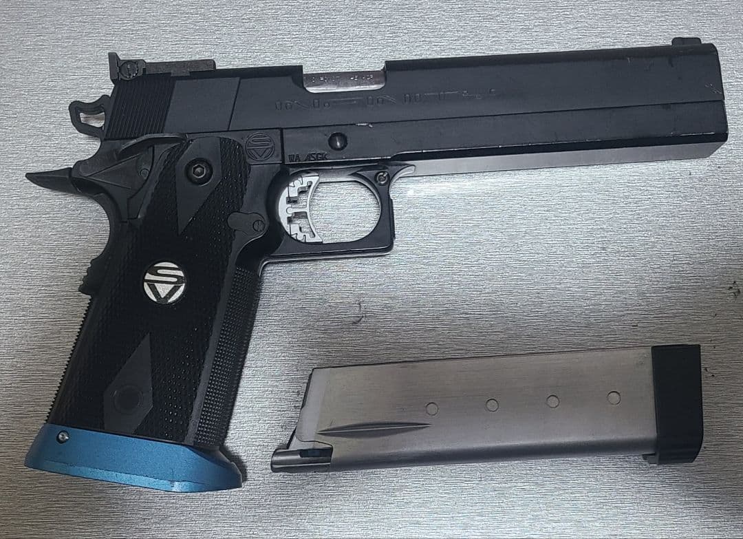 WA SV INFINITY 6.0 ブローバック ガス漏れあり