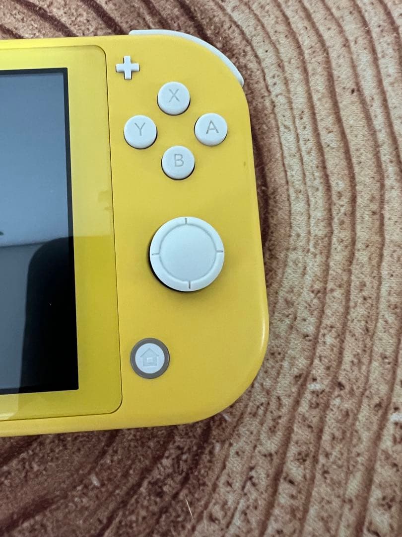 Nintendo Switch Lite イエロー　本体　箱なし