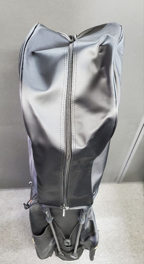 Cobra Vessel キャディバッグ 黒/黄