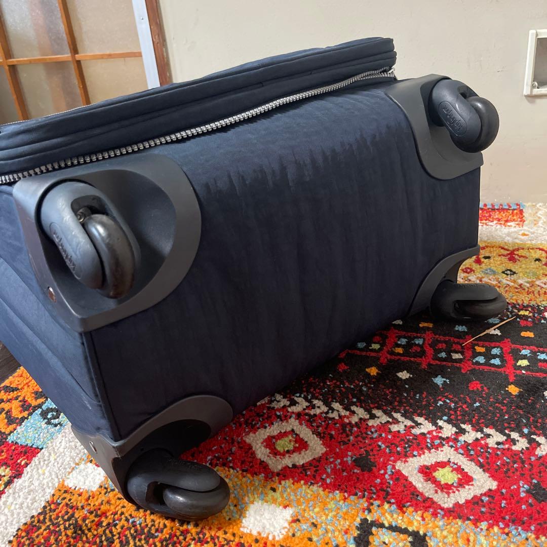 スパーセール今日まで‼️Kipling ニューユーリスピンエム キャリーケース