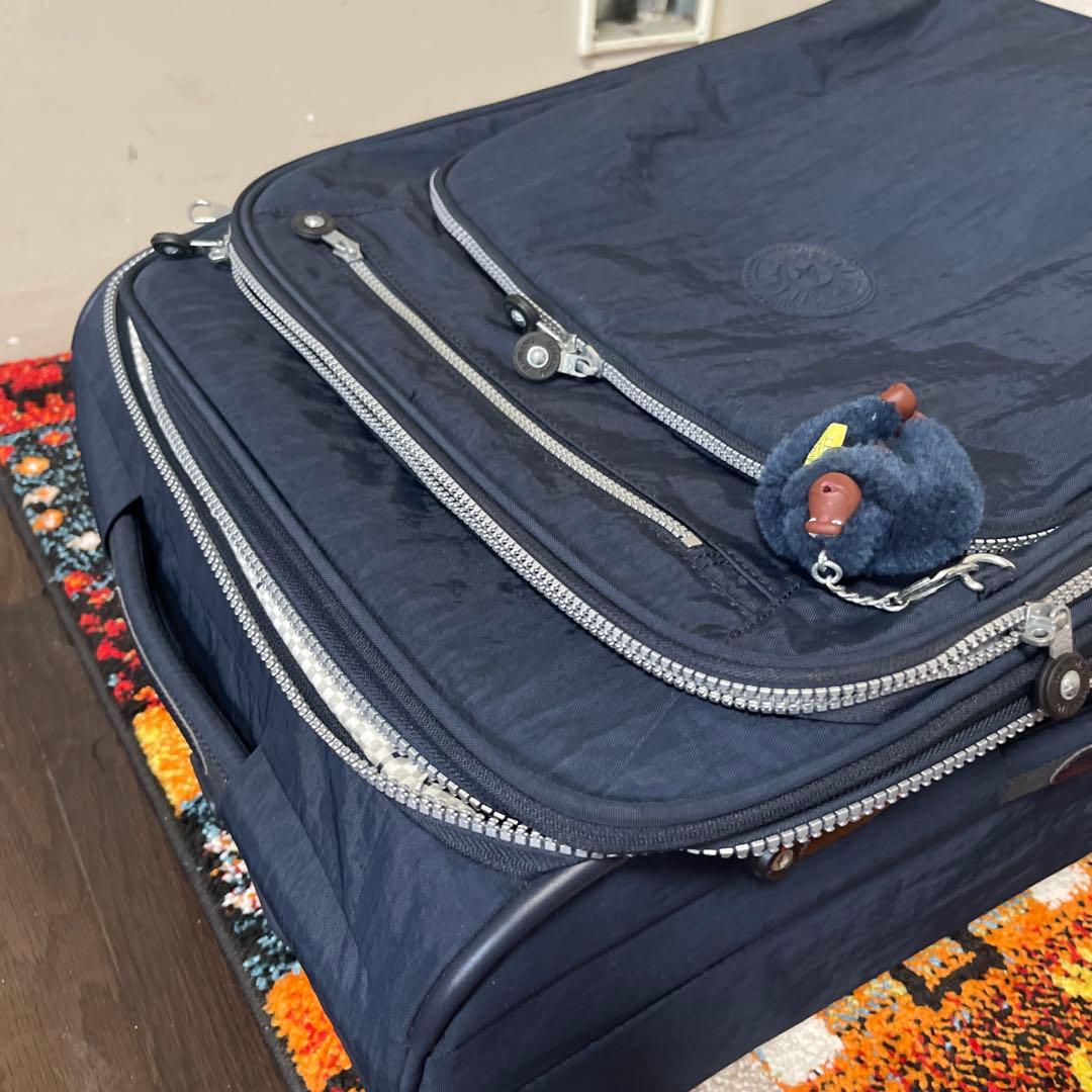 スパーセール今日まで‼️Kipling ニューユーリスピンエム キャリーケース