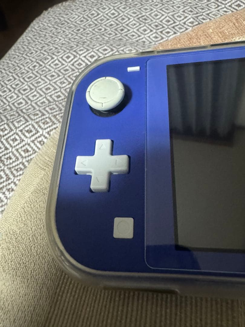 Nintendo Switch Lite 青　ほぼ未使用近い　極美品　スイッチ