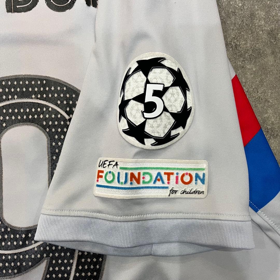 ナイキ バルセロナ レヴァンドフスキ ユニフォーム 22/23 UNHCRロゴ