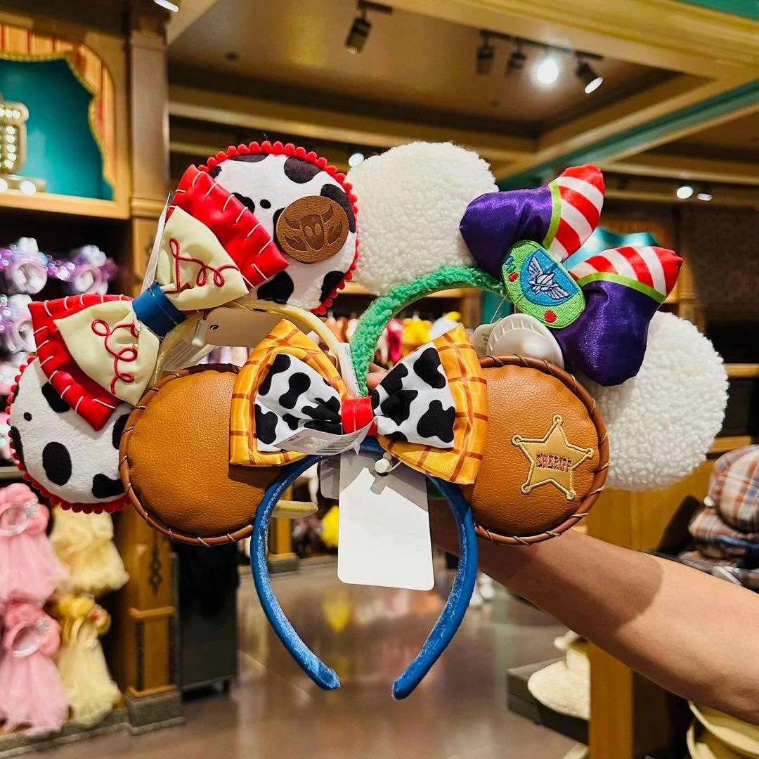 上海ディズニー トイストーリー ウッディバズライトジェシー三点