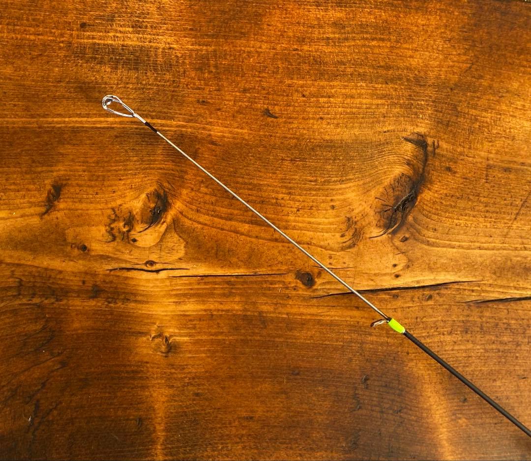 超コンパクト　トラウトロッド　5ft6inchベイトロッド グリーン　渓流釣り