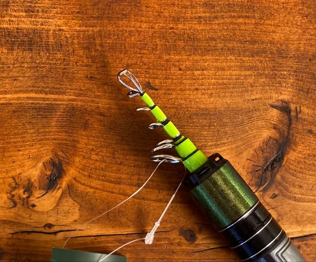 超コンパクト　トラウトロッド　5ft6inchベイトロッド グリーン　渓流釣り