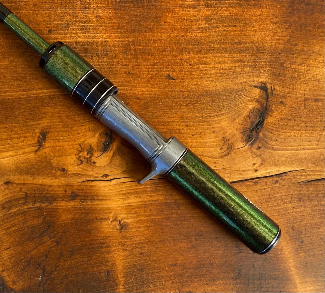 超コンパクト　トラウトロッド　5ft6inchベイトロッド グリーン　渓流釣り