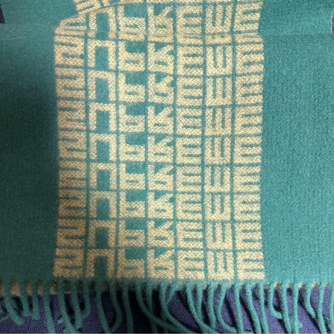 supreme logo repeat scarf シュプリーム マフラー クラシック