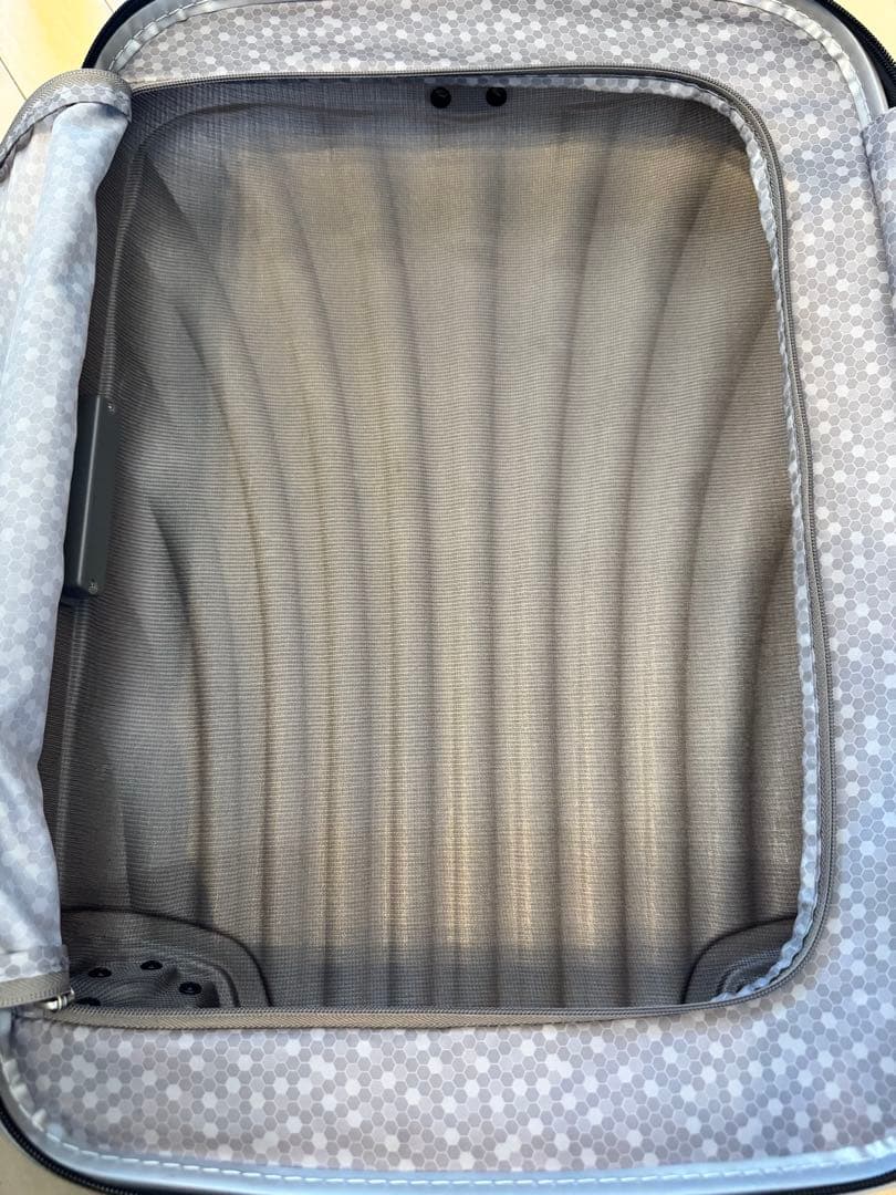 サムソナイト　コスモライト　55cm 36L