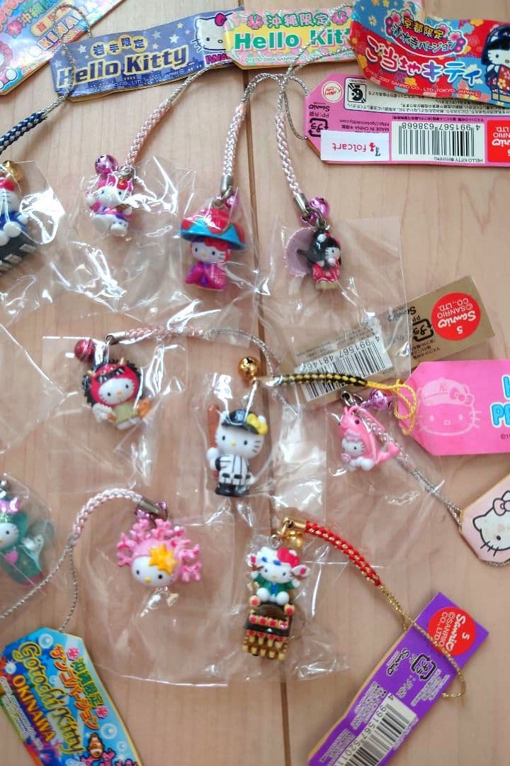 ☆ハローキティ ストラップ 13個セット☆