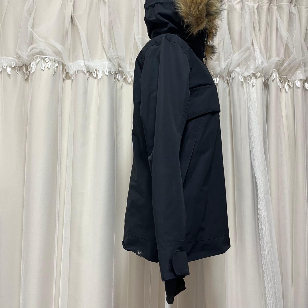 新品 ROXY スノーボードウェア　ファージャケット　HYDROSMART M