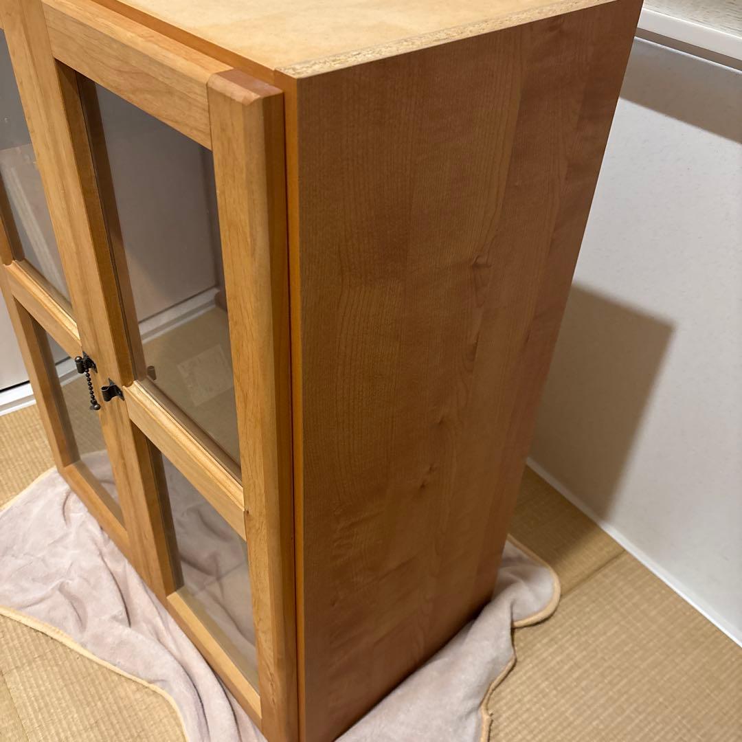 モモナチュラルカップボード　食器棚　送料込み