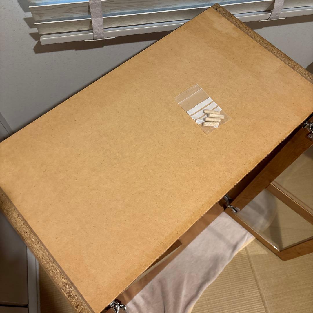 モモナチュラルカップボード　食器棚　送料込み