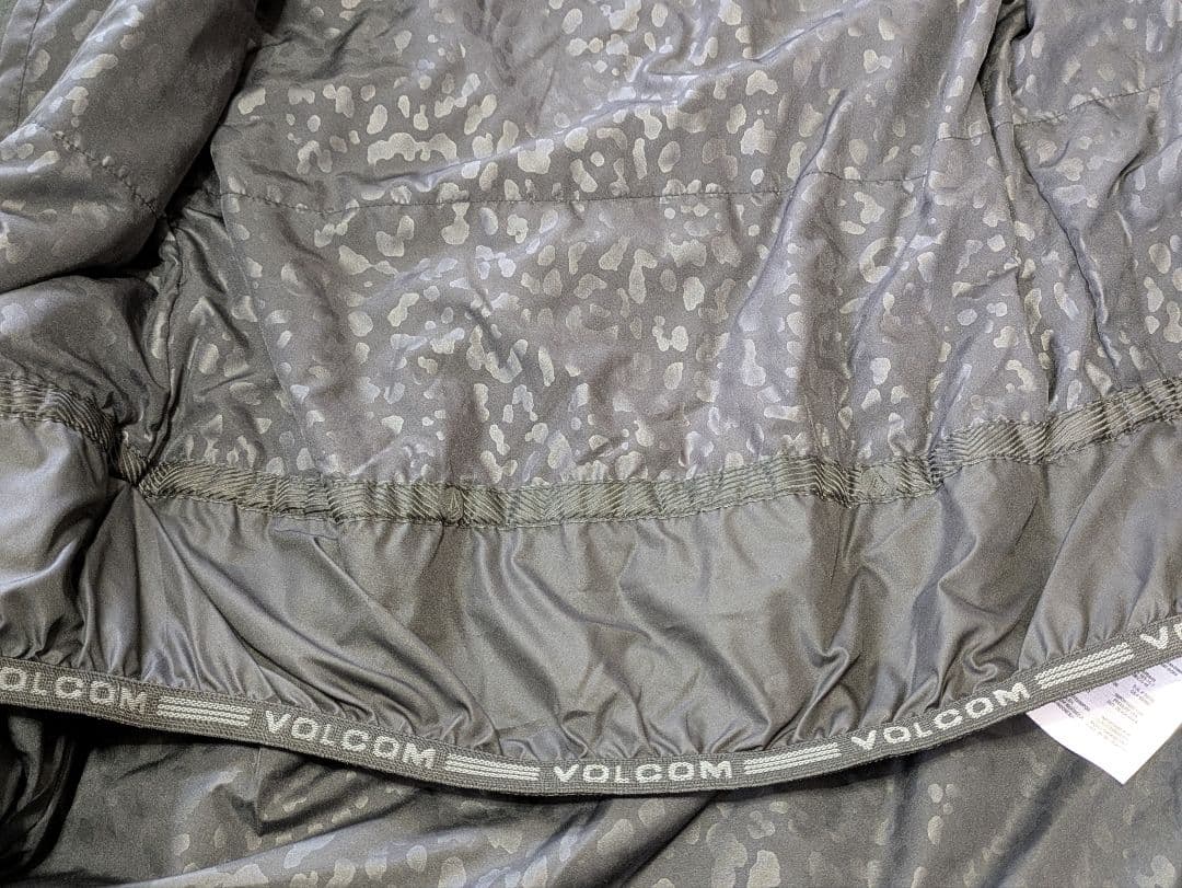 ナ*オ様 VOLCOMボルコム レディーススノーボードスノボースキーウェア サイ