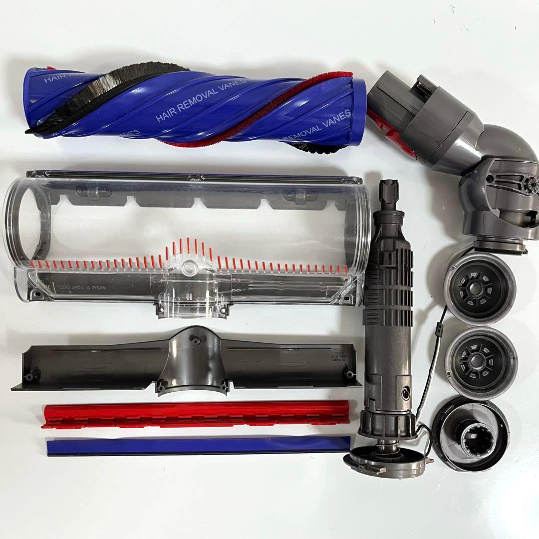 【分解洗浄済】Dyson V7 (SV37) フルセット　g18