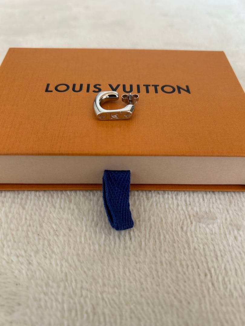 LOUIS VUITTON 片耳用ピアス　mk222km専用