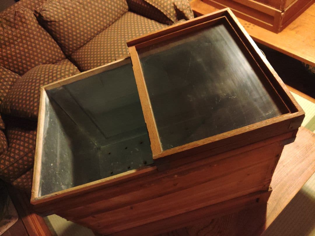 ぐみ　ガラスケース　ショーケース　木箱　海苔箱　乾燥　硝子　レトロ
