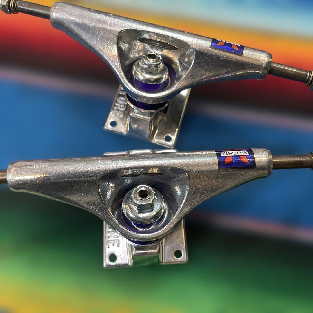 V-Lights アルミ シルバー トラック5.2HI