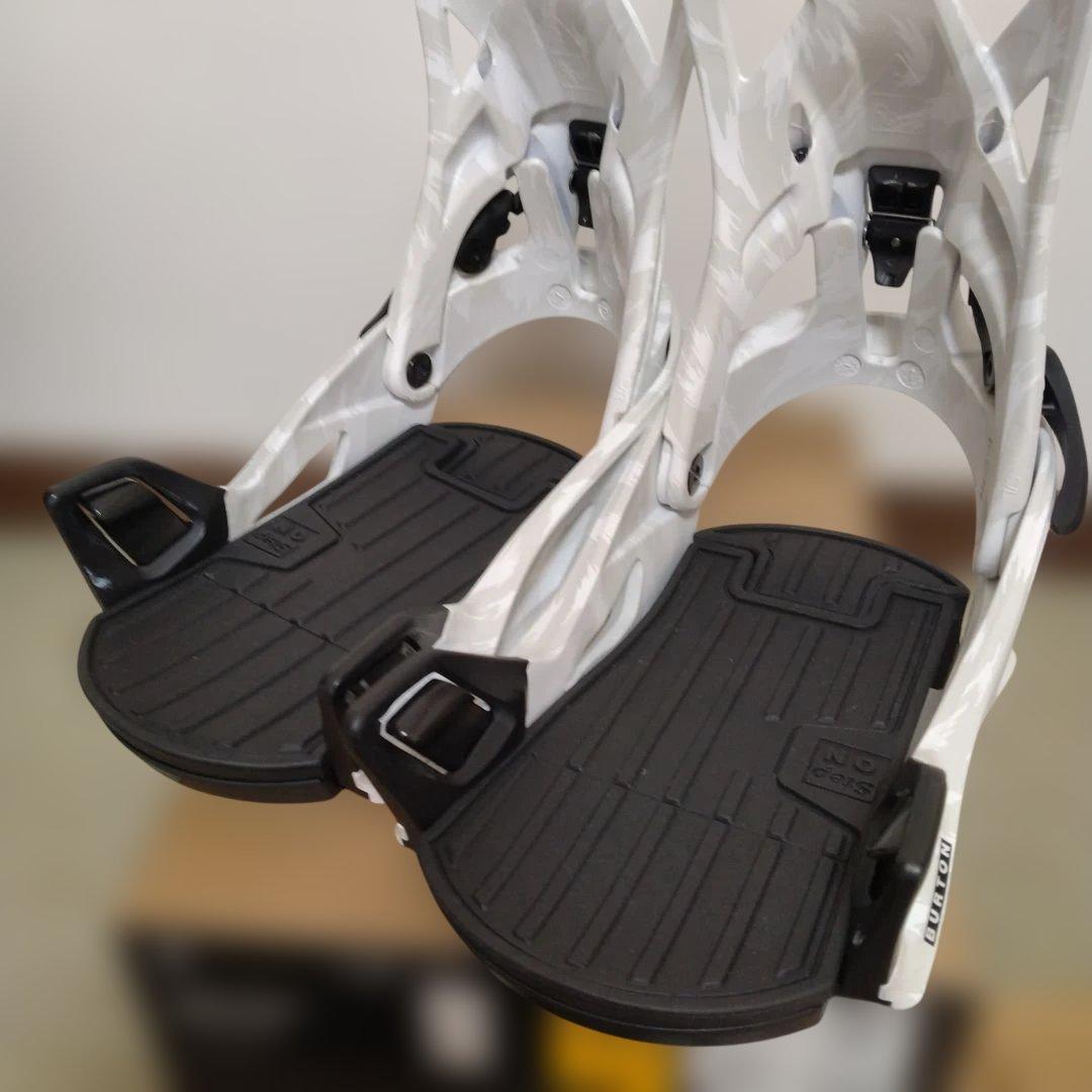 専用【24-25】バートン ステップオン Re:Flex Sサイズ バイン