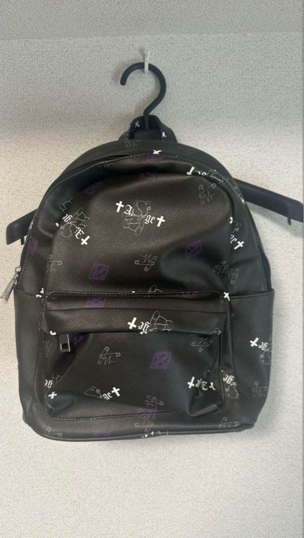 新品未使用くぎベア 総柄プリントリュック Amilige アミリージュ レフレム